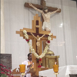 Youth Cross & Taizé Prayer